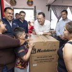 Supervisan autoridades entrega de apoyos a familias de la colonia La Piedad afectadas por las lluvias