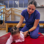 Fortalece UAQ atención a la niñez con nuevo consultorio de endocrinología pediátrica