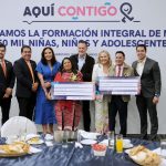👩🏼‍🏫 Reconoce Felifer Macías labor docente como pilar del desarrollo en Querétaro