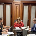 Informa Oficialía Mayor estrategia integral de movilidad laboral en el Poder Ejecutivo ante obras del Tren México-Querétaro