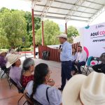 Entrega SEDEA oficios de autorización al campo serrano