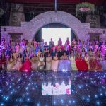 🎉 El Marqués reúne a más de 800 personas en la celebración «Mis XV años, Cumpliendo un Sueño» para 80 jóvenes