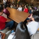📸 Diálogo con las juventudes: Luis Humberto Fernández aborda retos y vivienda en El Marqués